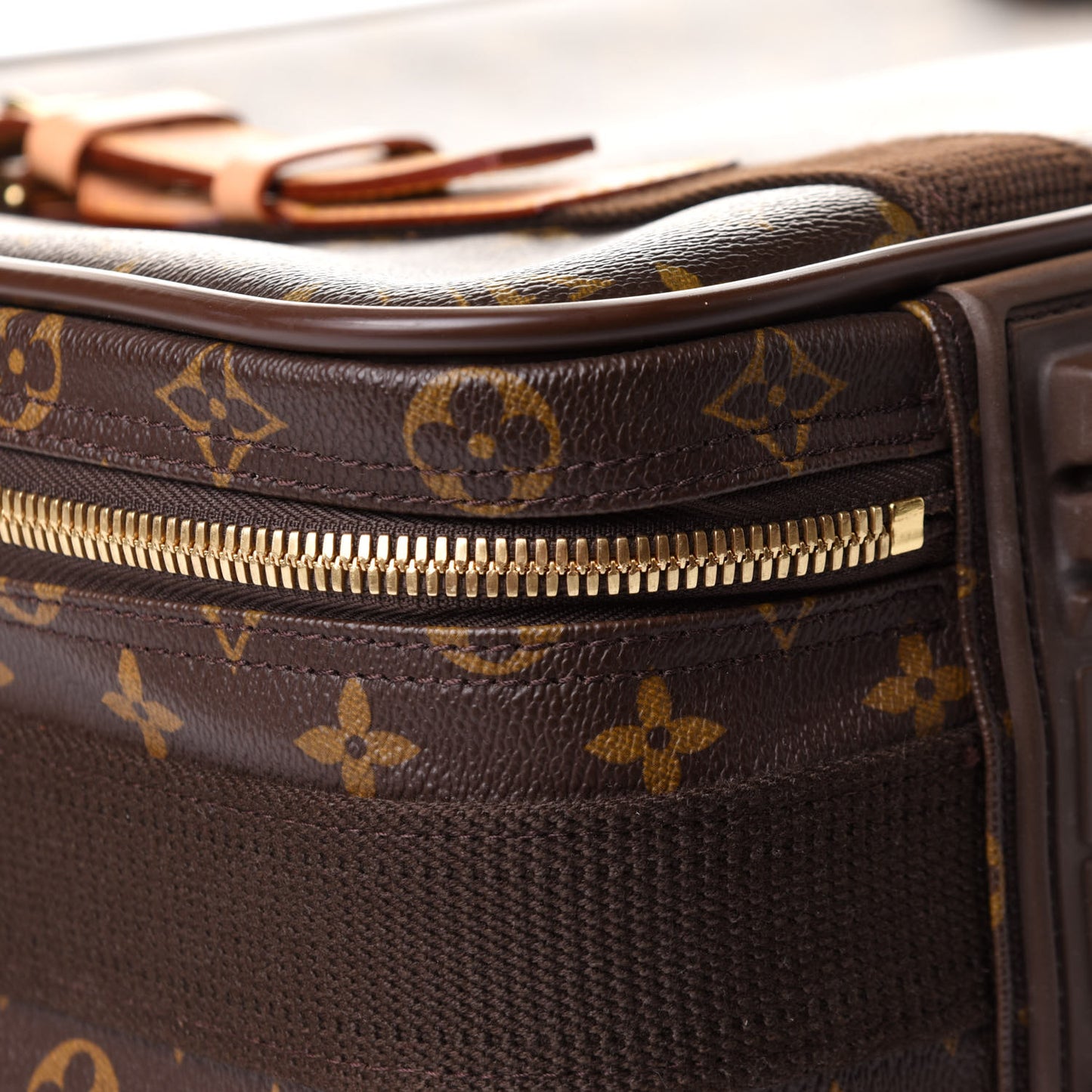 Monogram Satellite 53