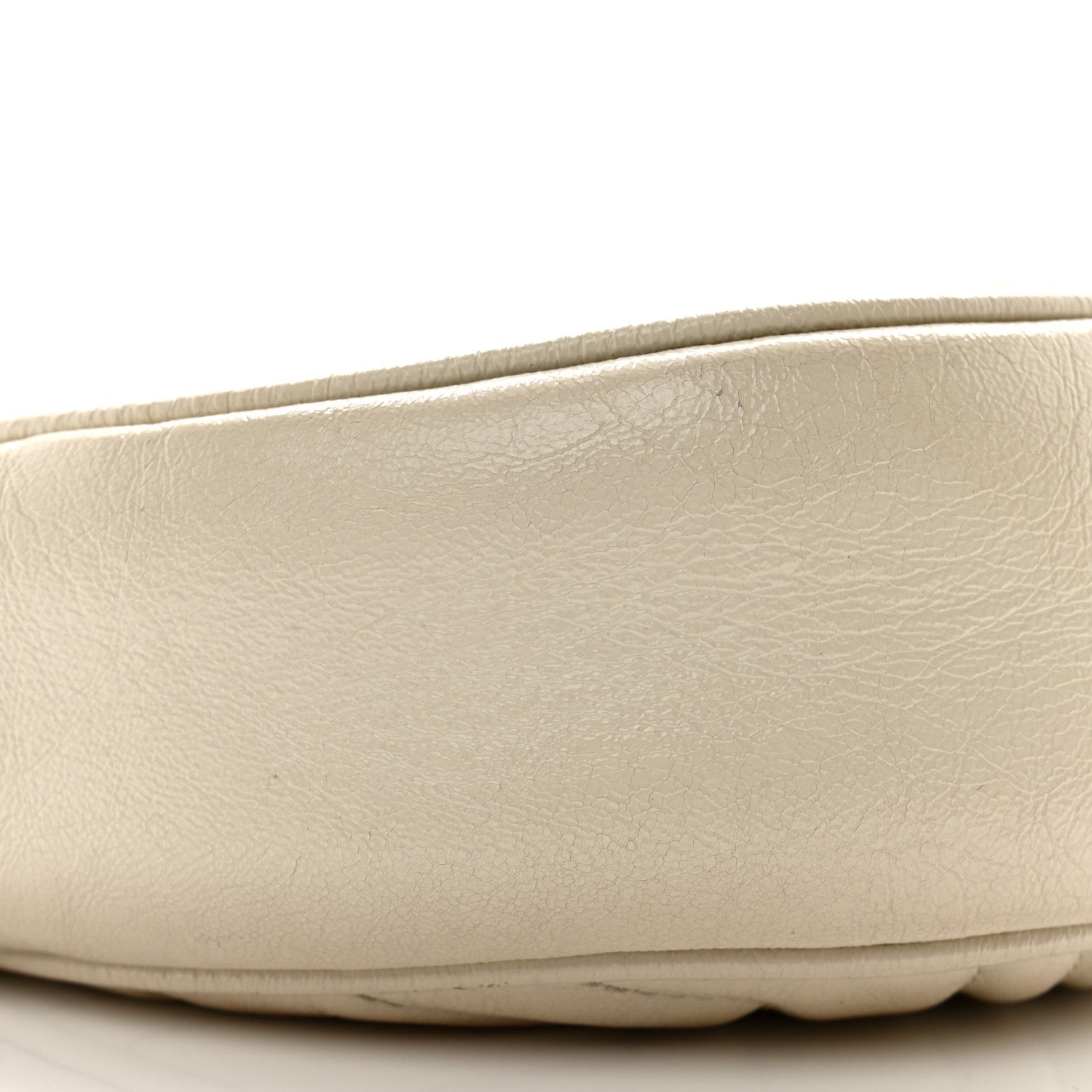 Gucci Calfskin Matelasse Mini GG Marmont Round Shoulder Bag White 9 of 15