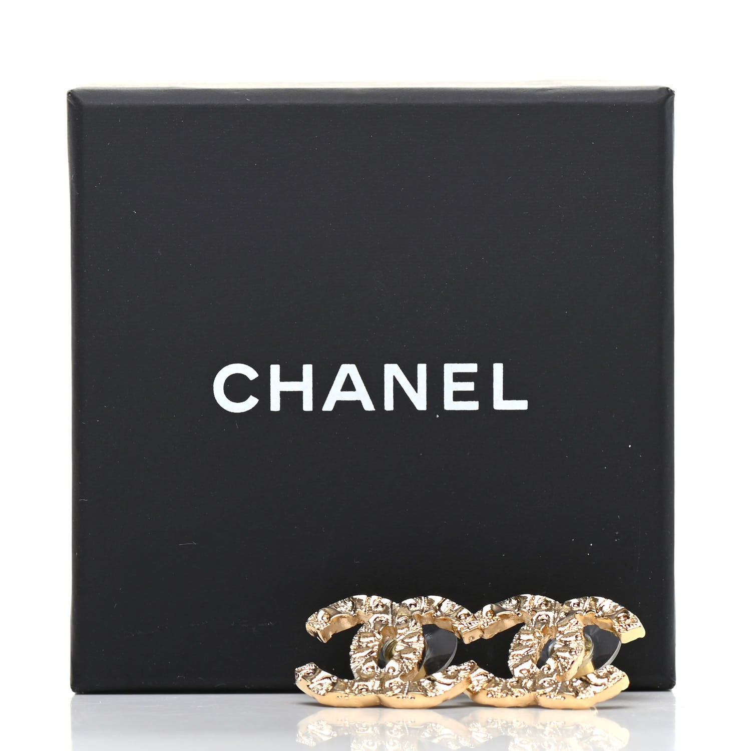 Chanel Metal Textured CC Earrings Gold 5 of 5