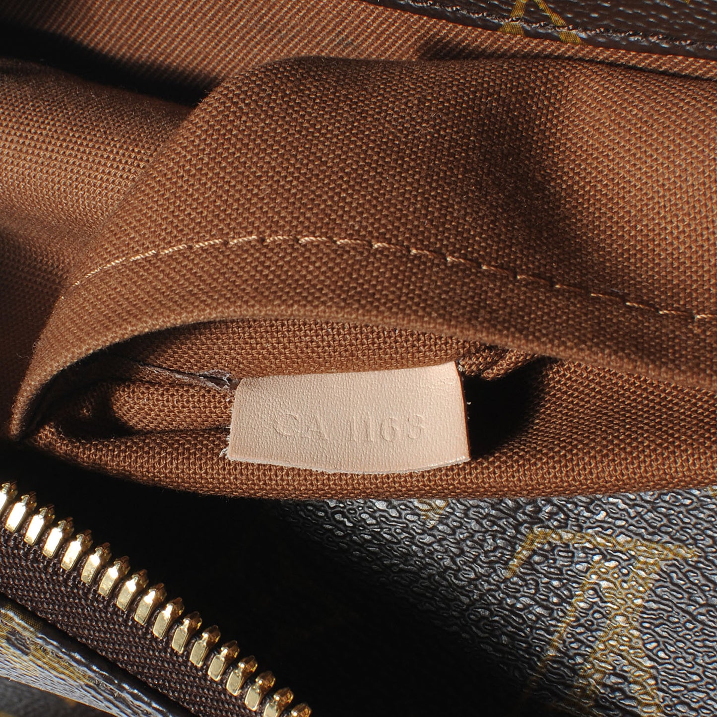 Monogram Sully MM
