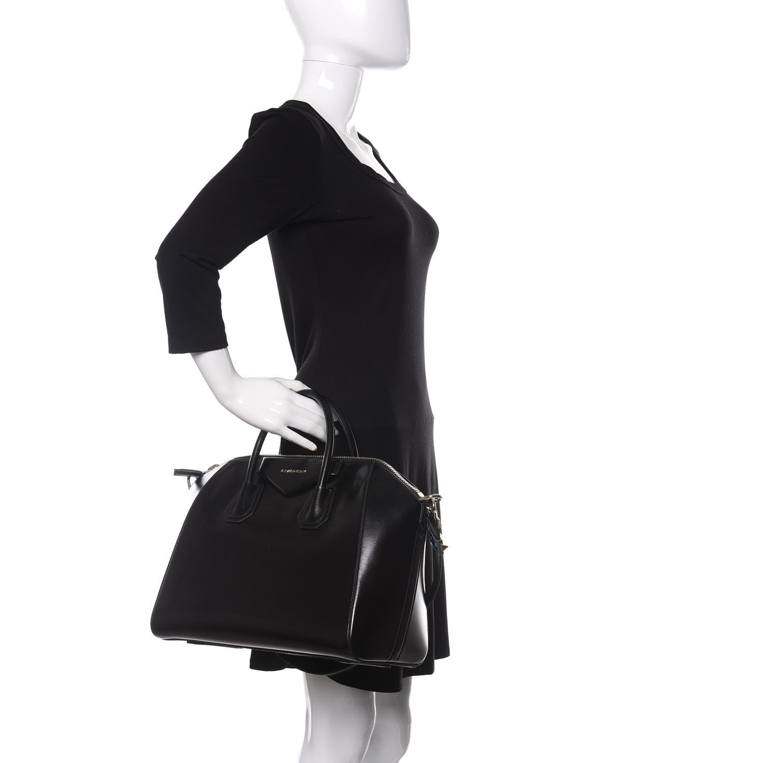 Givenchy Shiny Lord Calfskin Medium Antigona Black 3 of 11