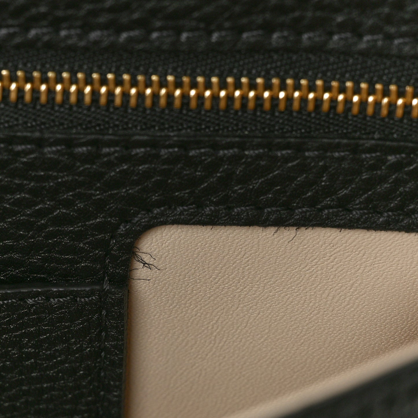 Grained Calfskin LV Pont 9 Soft PM Black