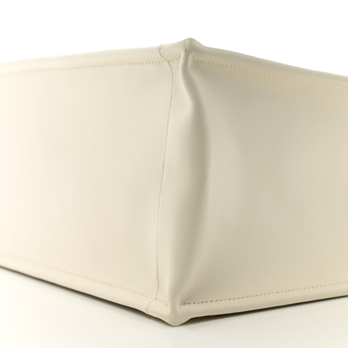 Calfskin Macro Cannage Medium Book Tote Latte