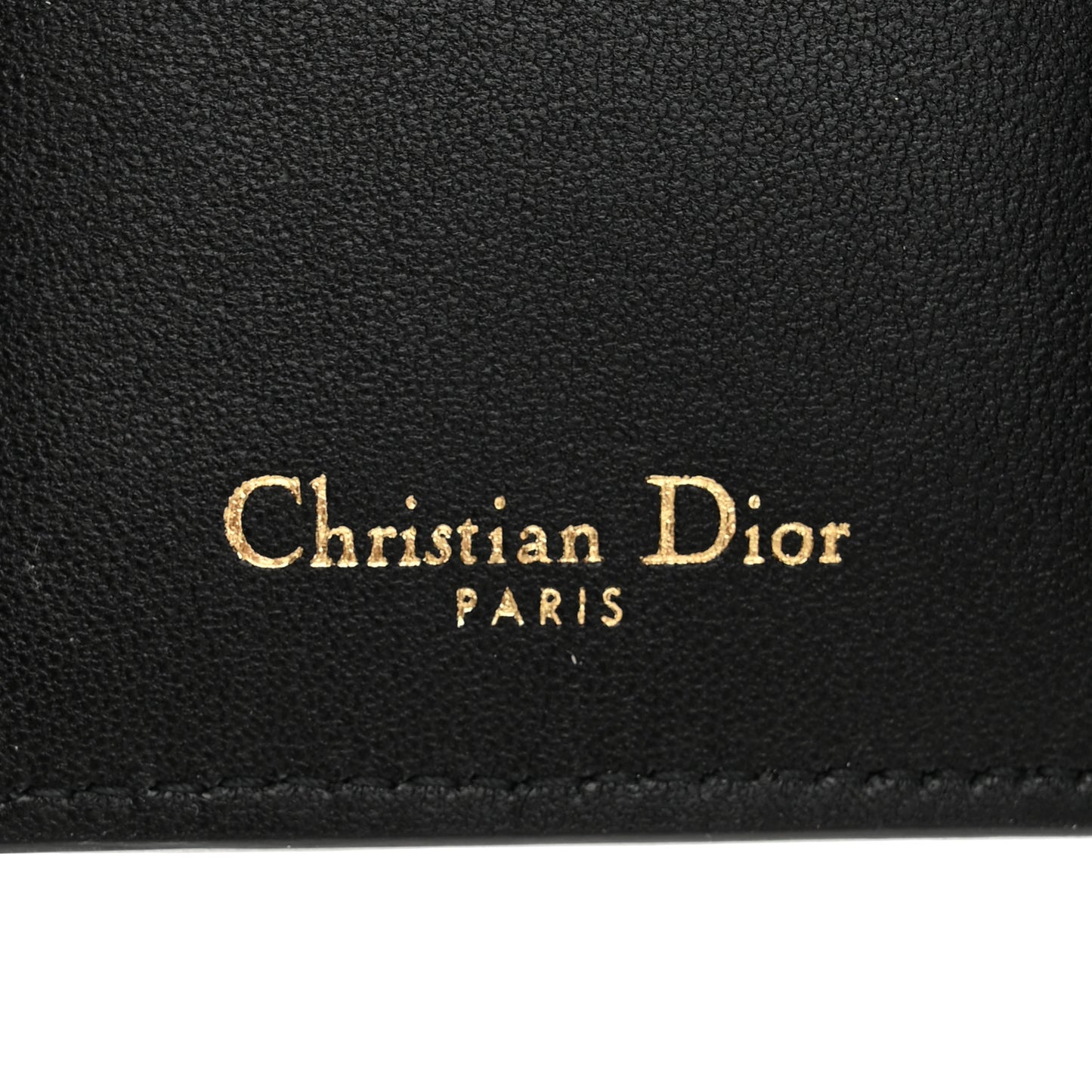 Metallic Patent Micro-Cannage Diorama Medium Wallet Silver