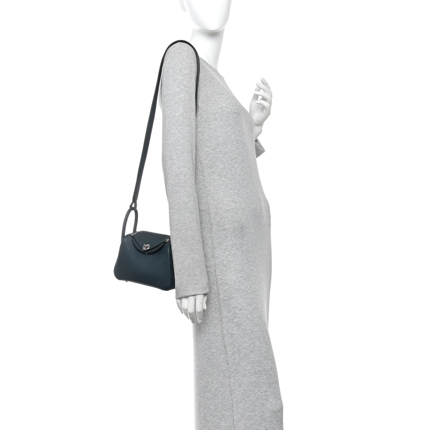 Hermes Taurillon Clemence Mini Lindy 20  Vert Cypress 2 of 10