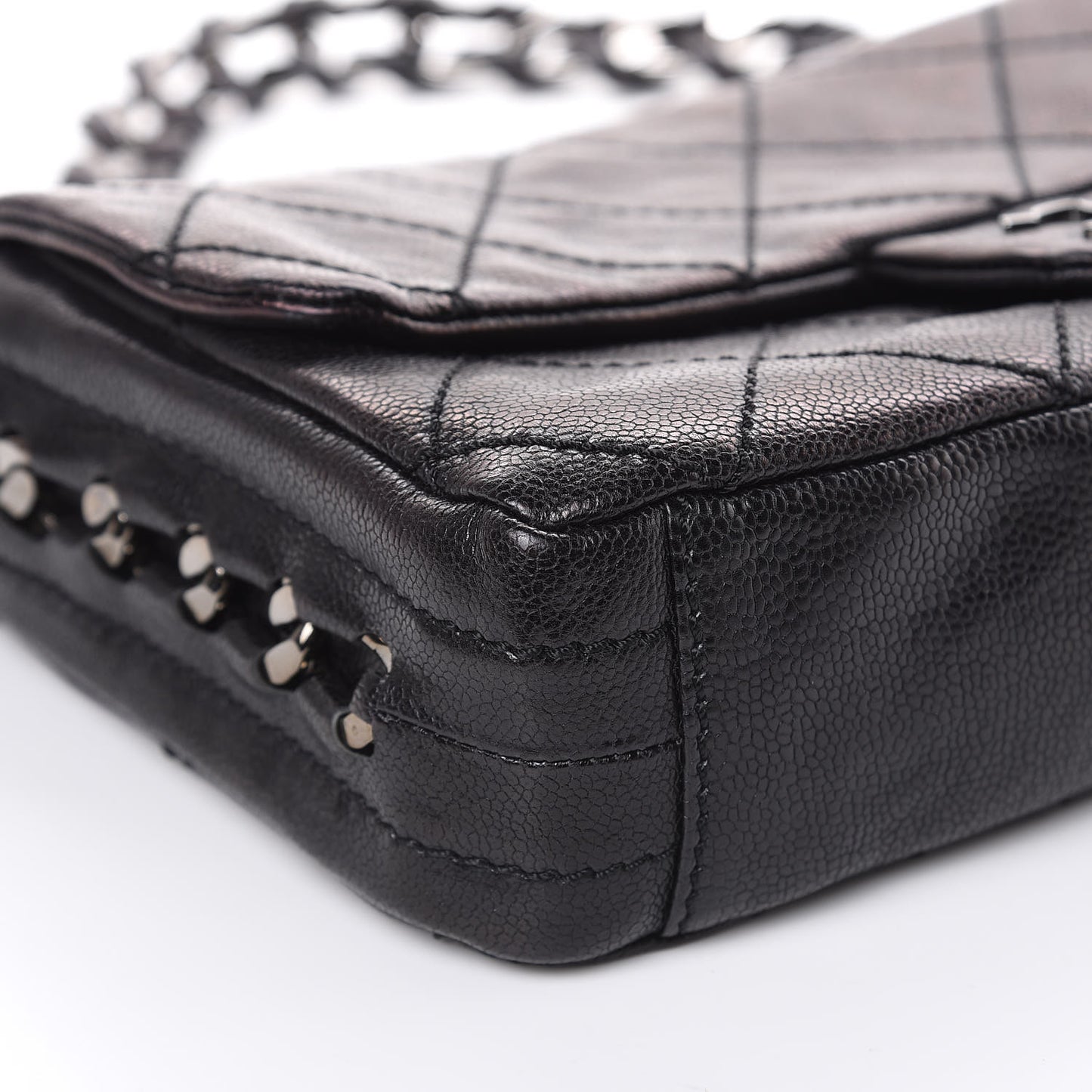 Glazed Caviar Quilted Modern Chain Flap Black