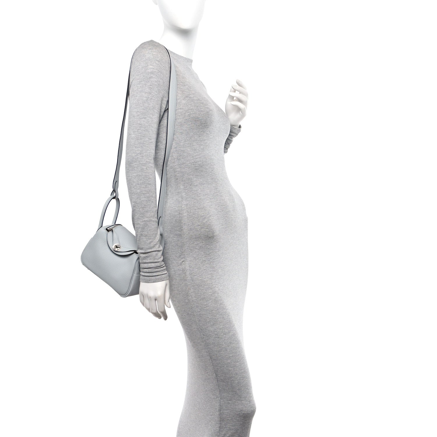 Hermes Taurillon Clemence Mini Lindy 20 Bleu Pale 2 of 10