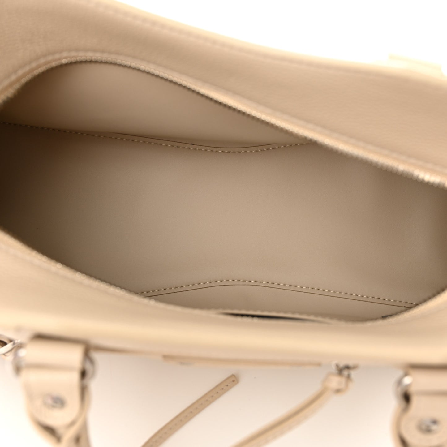 Grained Calfskin Neo Classic Silver Hardware S City Cream