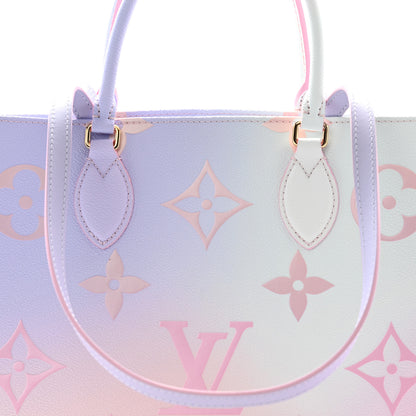 Louis Vuitton Monogram Giant Spring In The City Onthego GM Sunrise Pastel 7 of 9