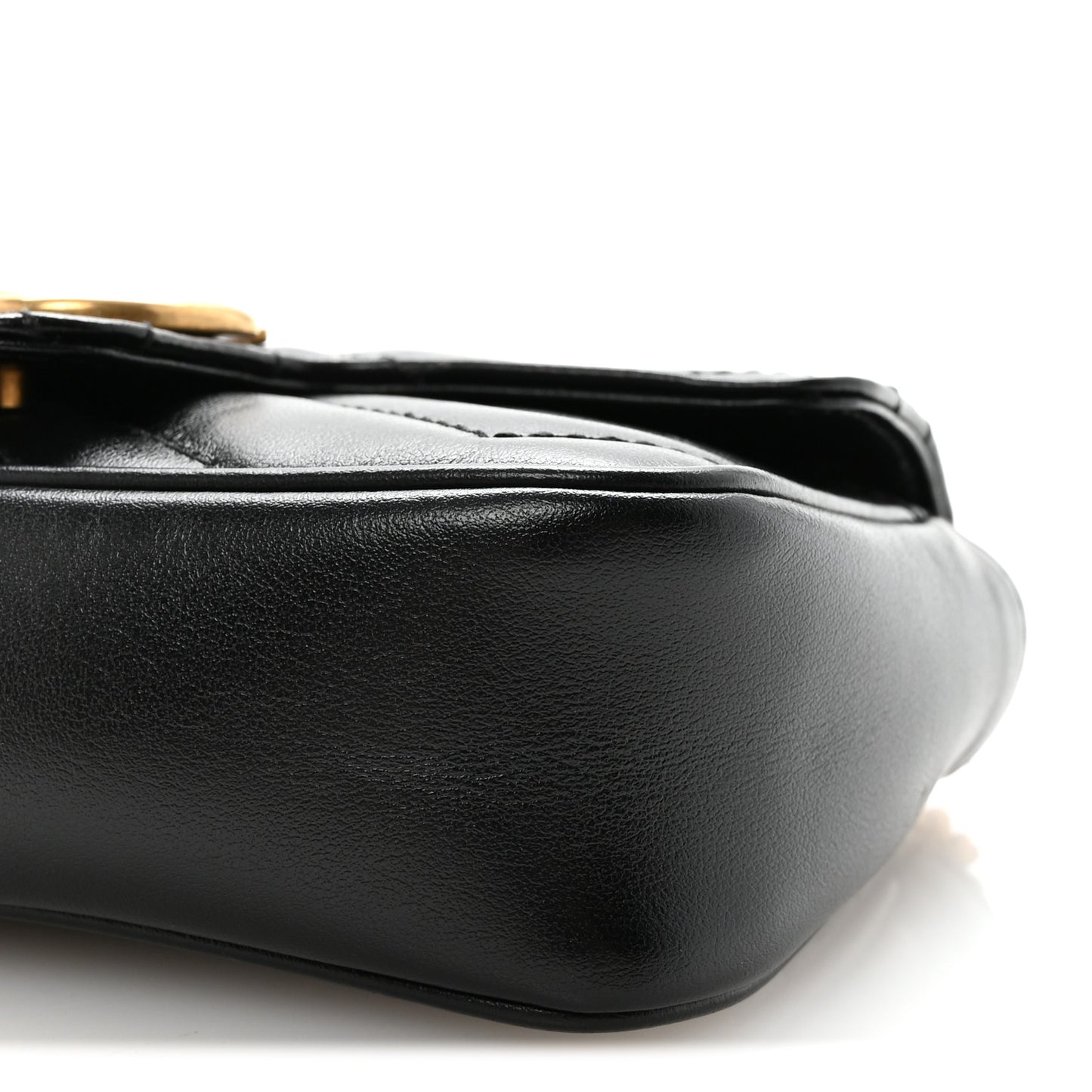 Calfskin Matelasse Super Mini GG Marmont Shoulder Bag Black