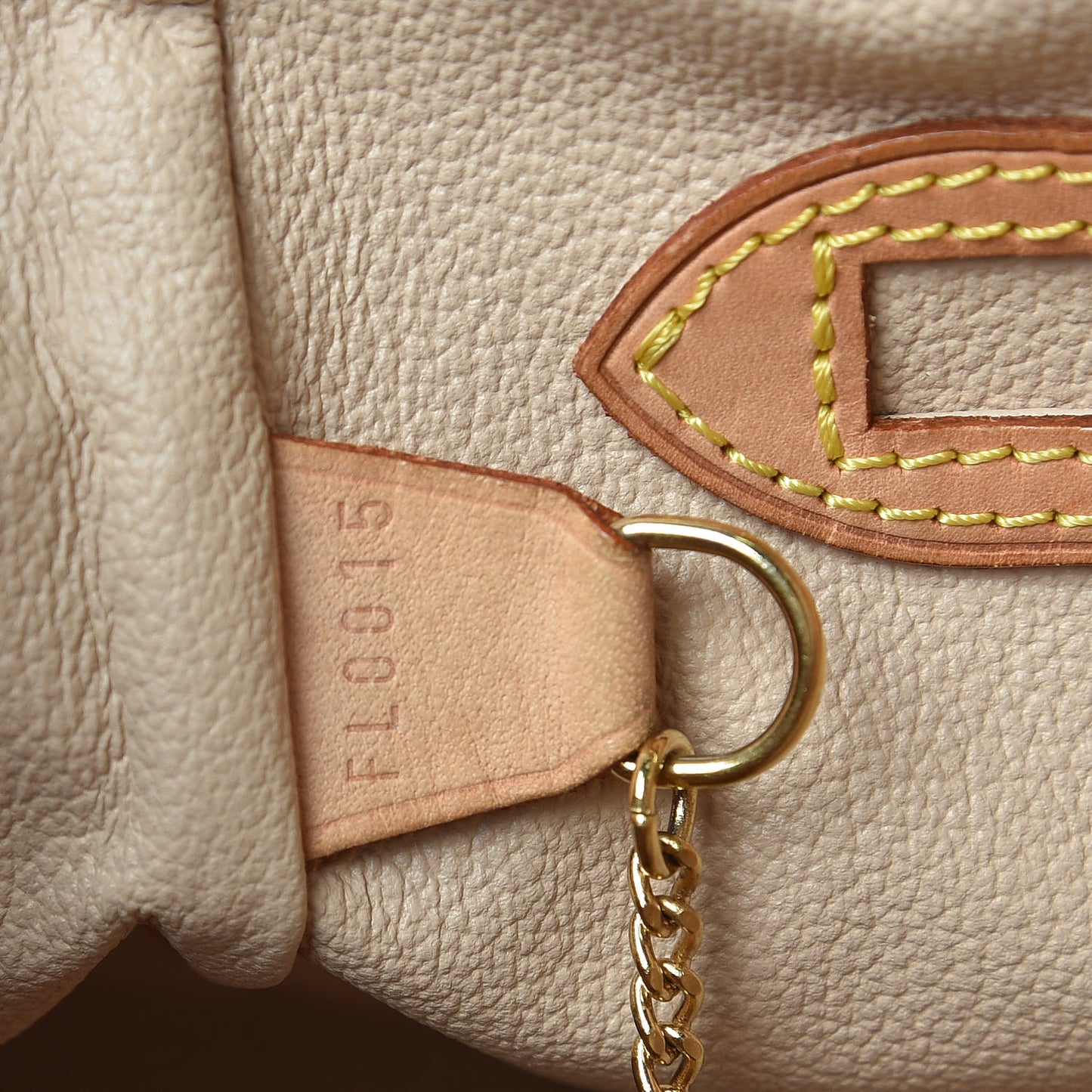 Monogram Petit Bucket 23