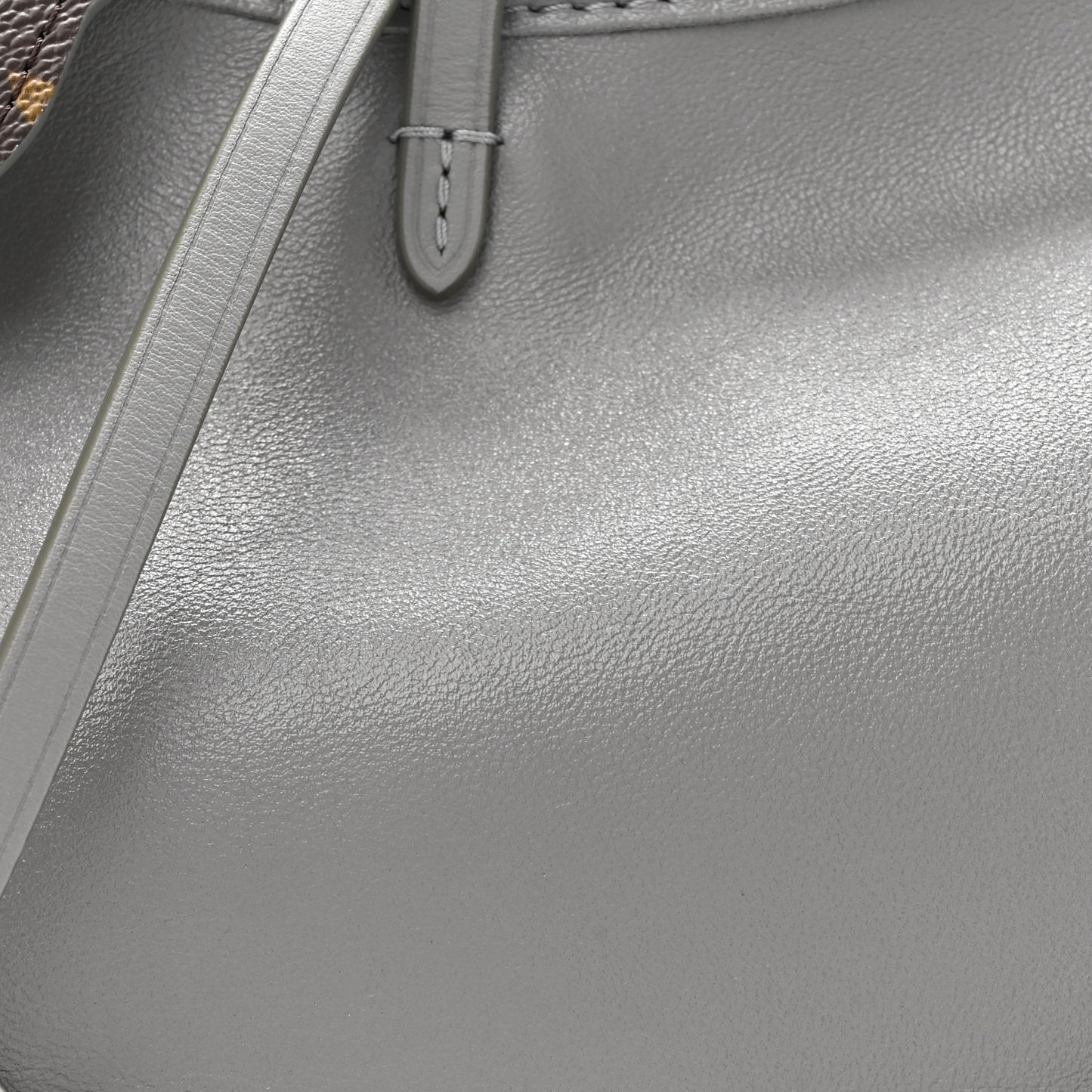 Lambskin CarryAll Cargo Vibe PM Trianon Gray