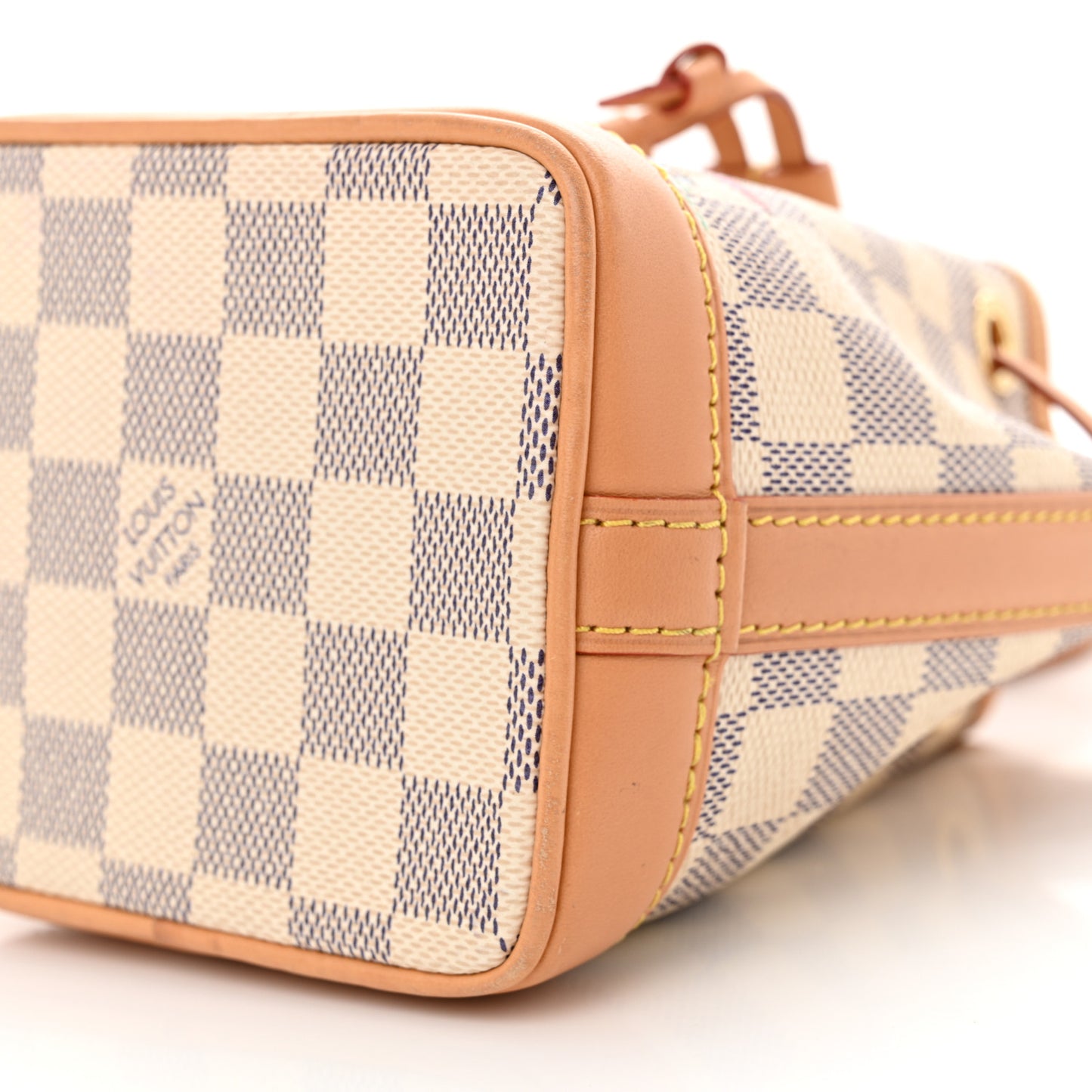 Damier Azur Vivienne Sac Nano Noe Dragon Fruit Pink