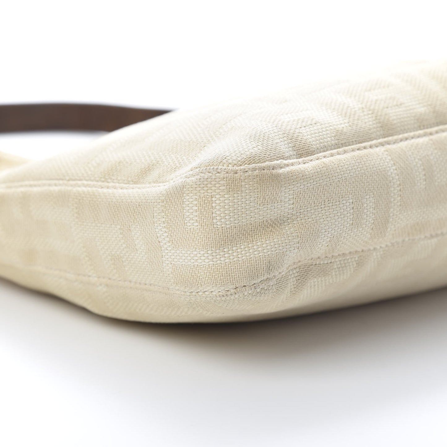 Zucca Shoulder Bag Beige