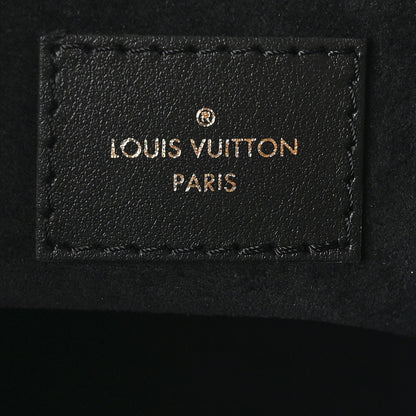 Louis Vuitton Empreinte Monogram Giant Onthego PM Black 6 of 9