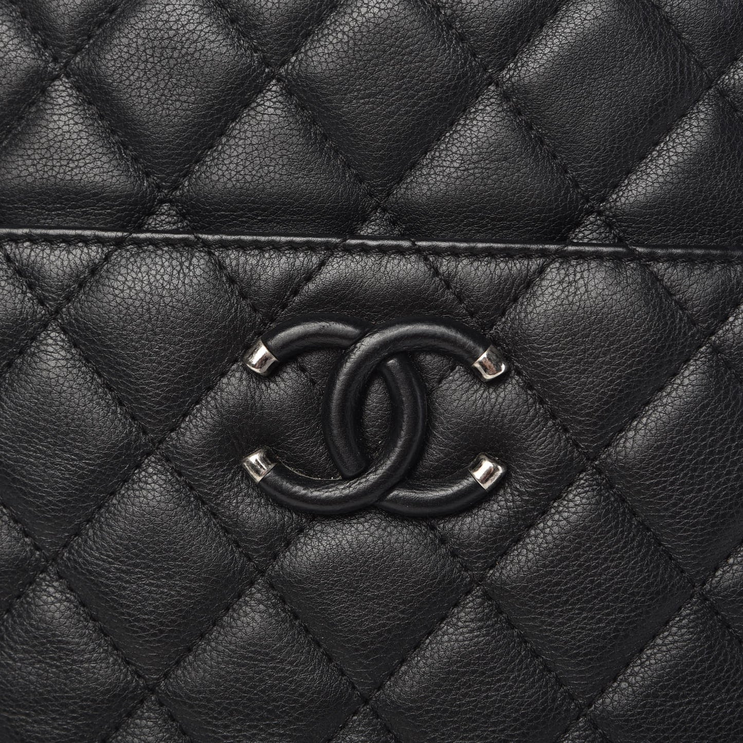 Calfskin Quilted Frame In Chain Tote Black