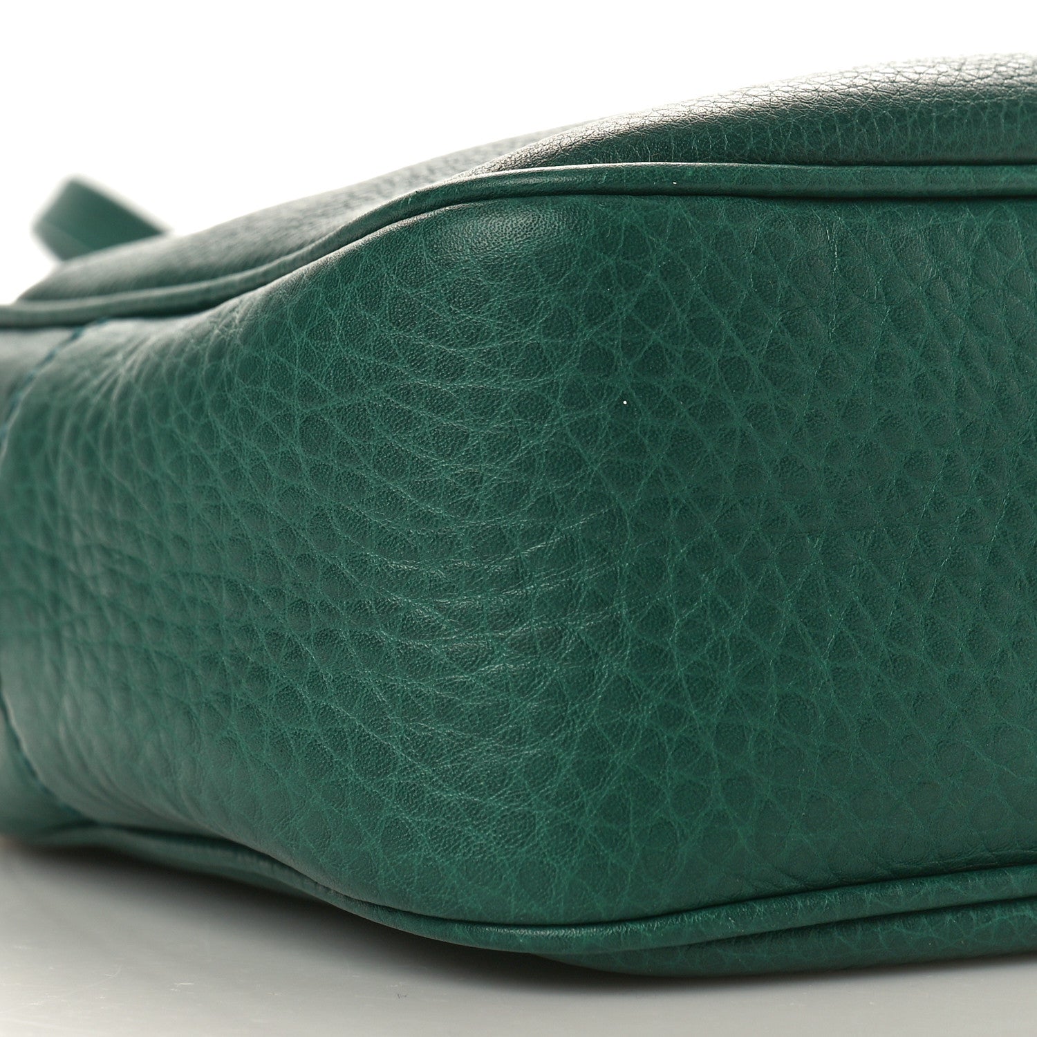 Gucci Pebbled Calfskin Small Soho Disco Bag Emerald Green 9 of 11