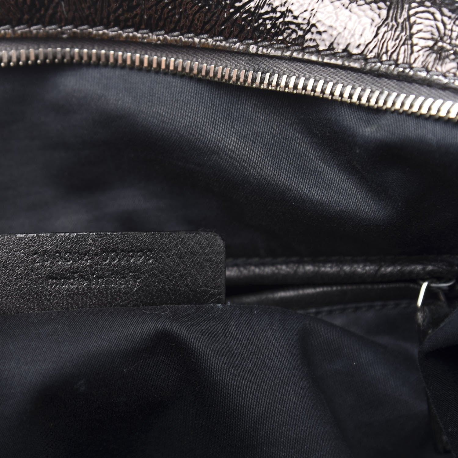Saint Laurent Textured Patent Easy Y Bag Black 7 of 18