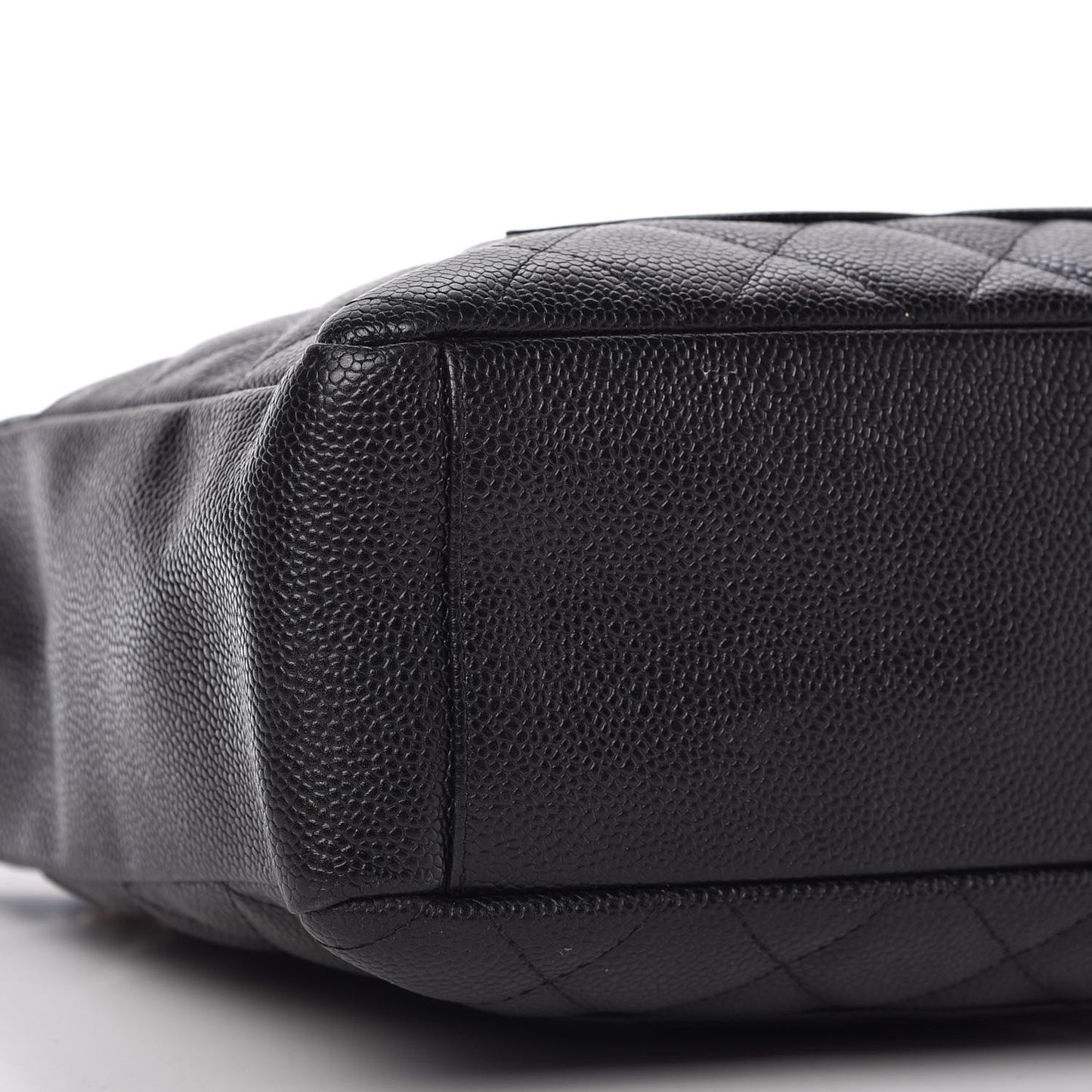 Caviar Quilted Petit Shopping Tote PST Black