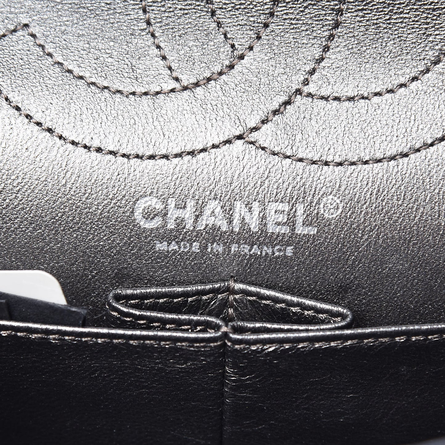Metallic Aged Calfskin Quilted 2.55 Reissue 226 Silver
