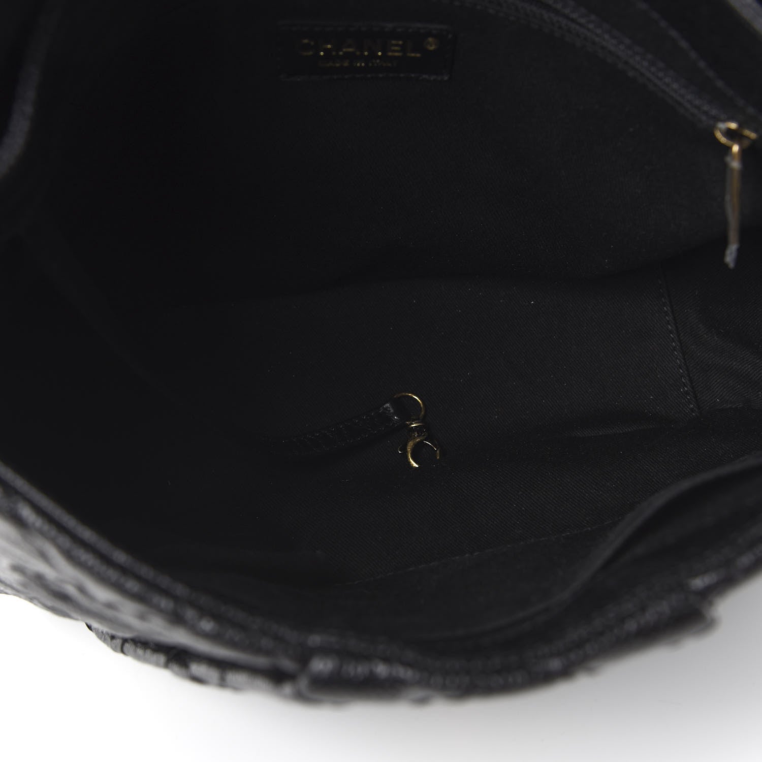 Chanel Crumpled Grained Calfskin Medium Coco Pleats Messenger Flap Black 5 of 11