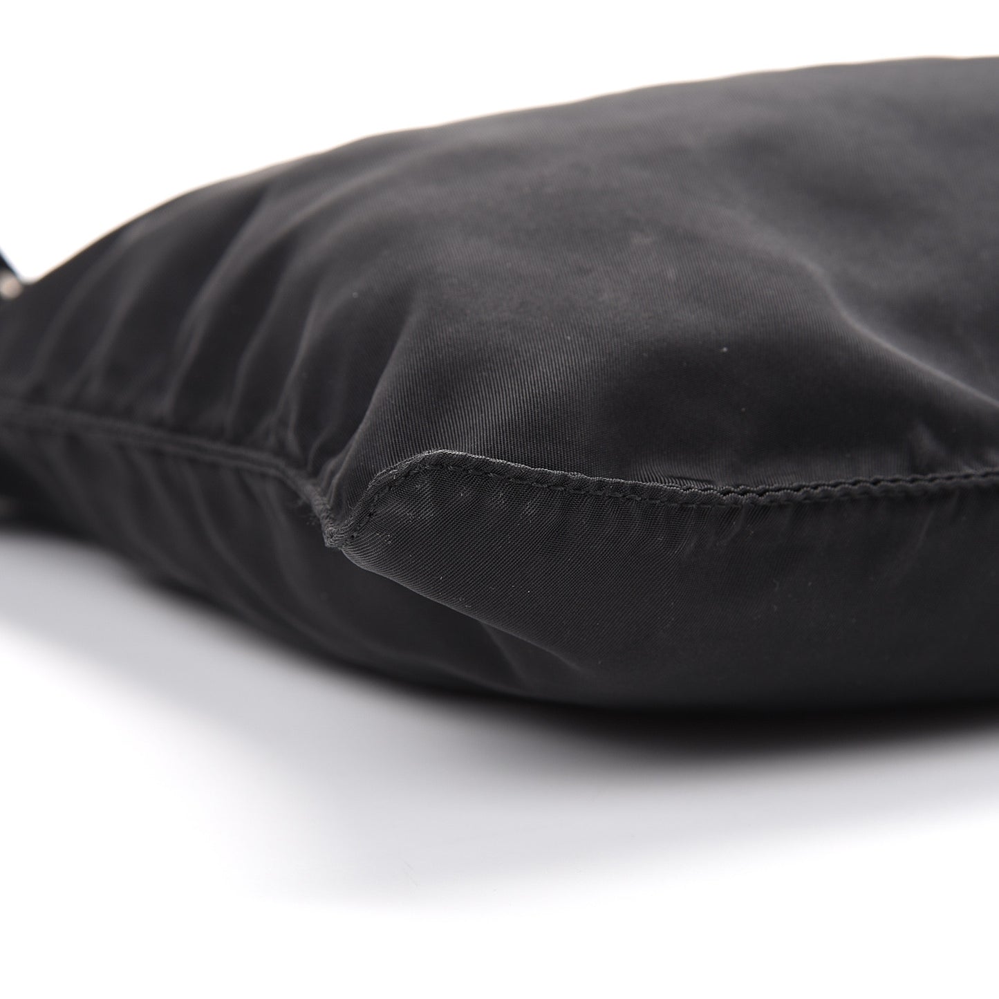 Nylon Flat Messenger Bag Black