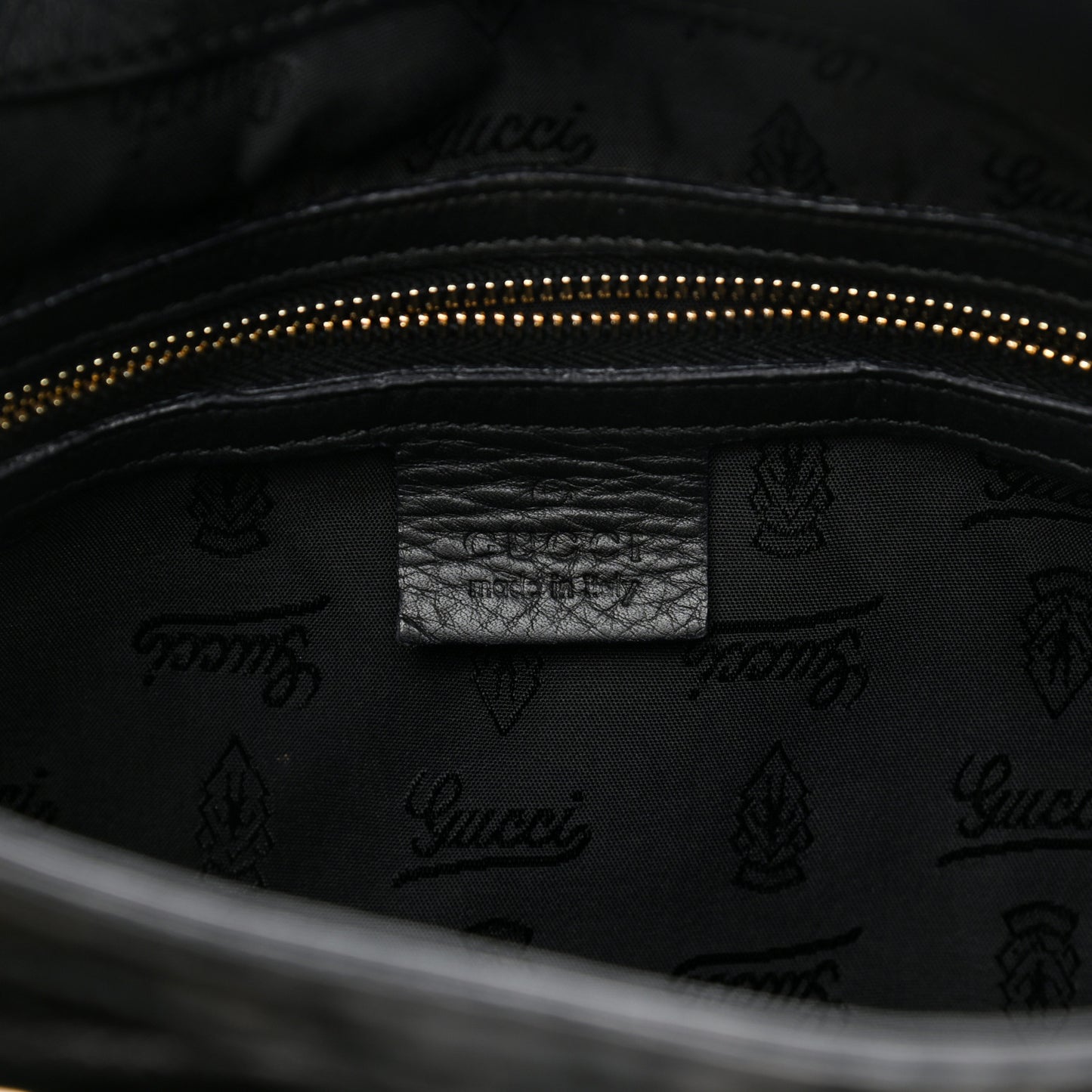 Calfskin Queen Bow Hobo Black