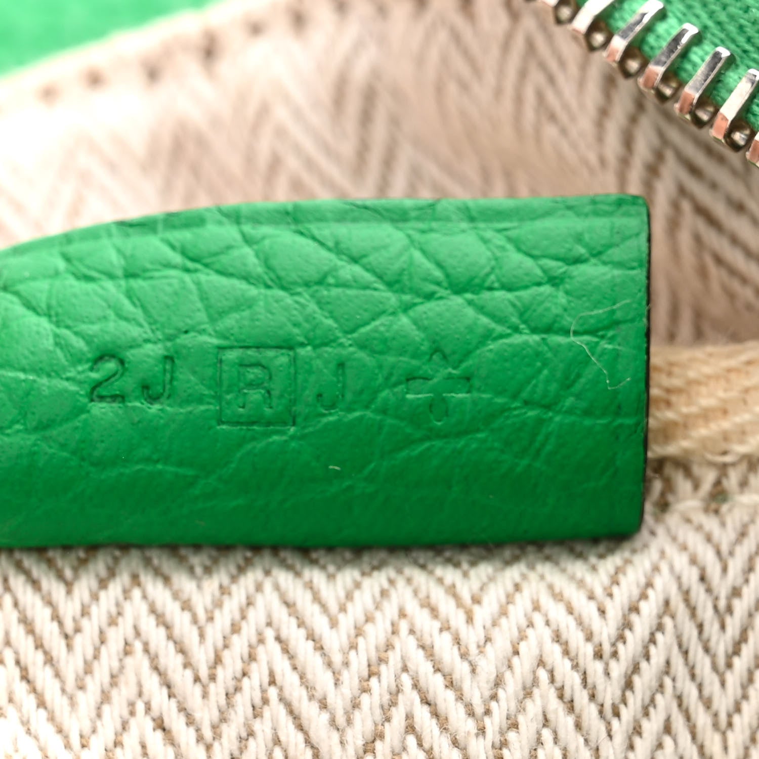 Hermes Taurillon Clemence Victoria II 35 Bambou 7 of 11
