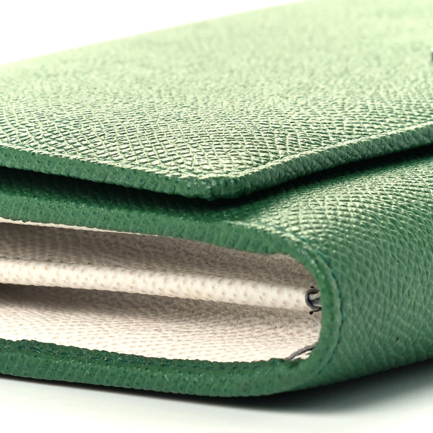 Dauphine Wallet On Chain Green