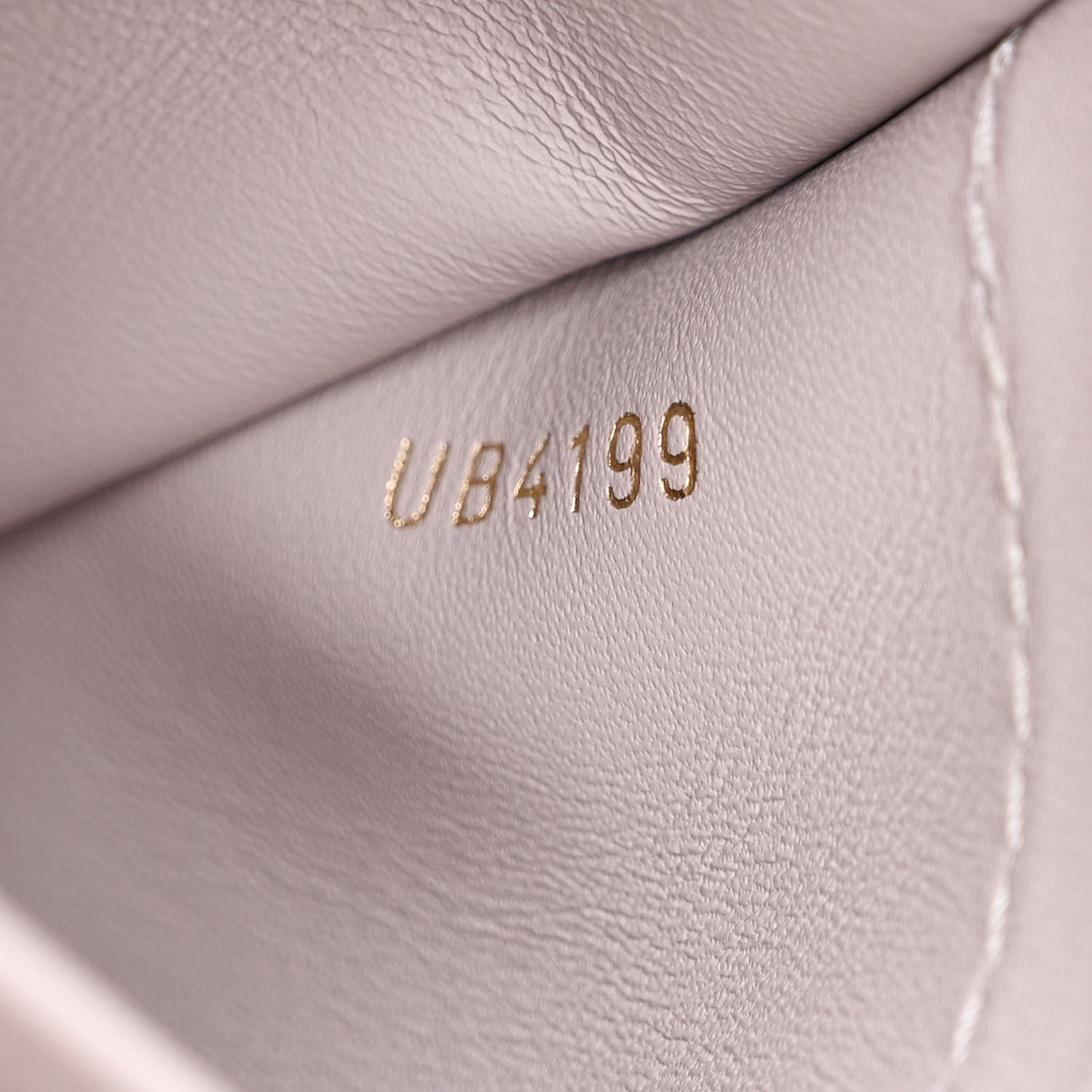 Louis Vuitton Veau Nuage Milla MM Grey 7 of 10