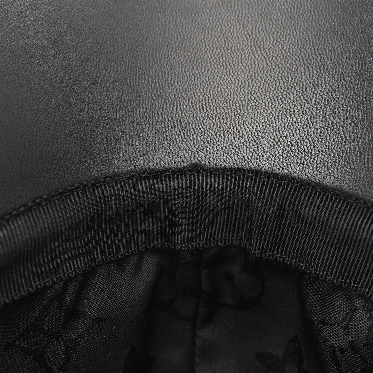 Polyester Silk Monogram LV Get Ready Cap M Black