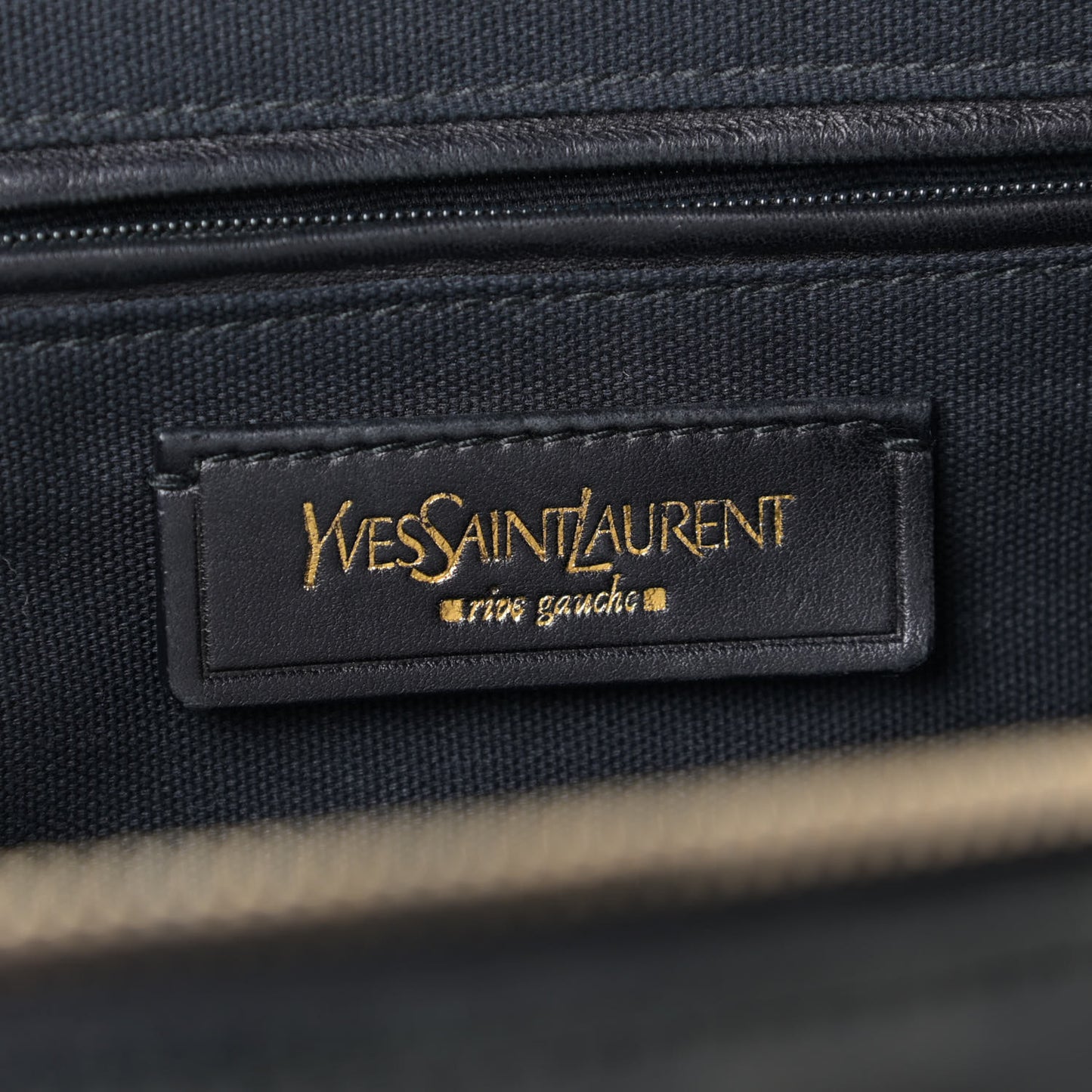Lambskin Small Easy Sac Black