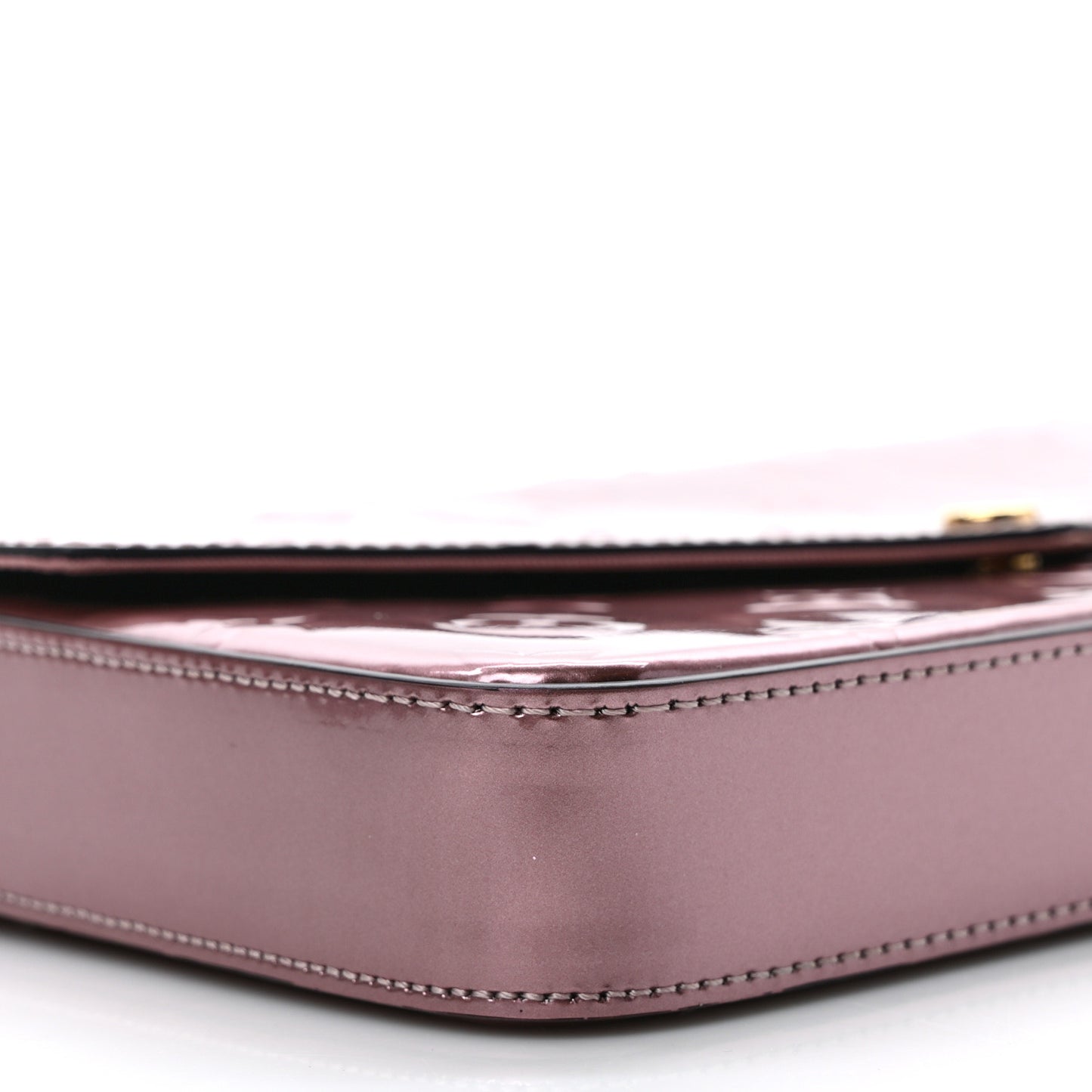 Vernis Pochette Felicie Chain Wallet Metallic Pale Pink