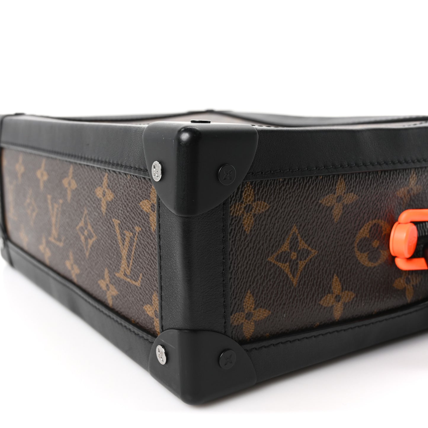 Monogram Solar Ray Soft Trunk