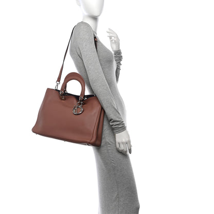 Christian Dior Smooth Calfskin Large Diorissimo Tote Petale 2 of 14