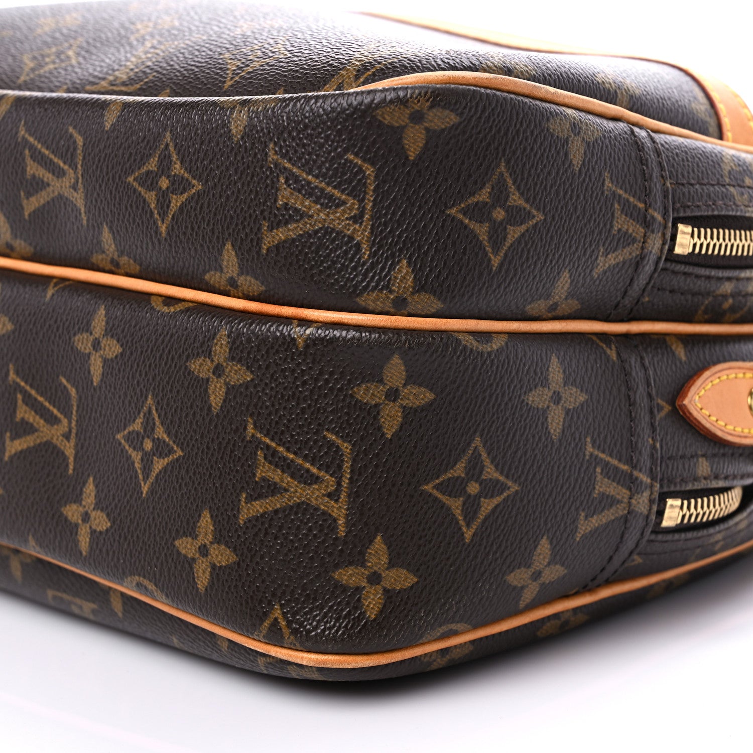 Louis Vuitton Monogram Reporter PM 8 of 14