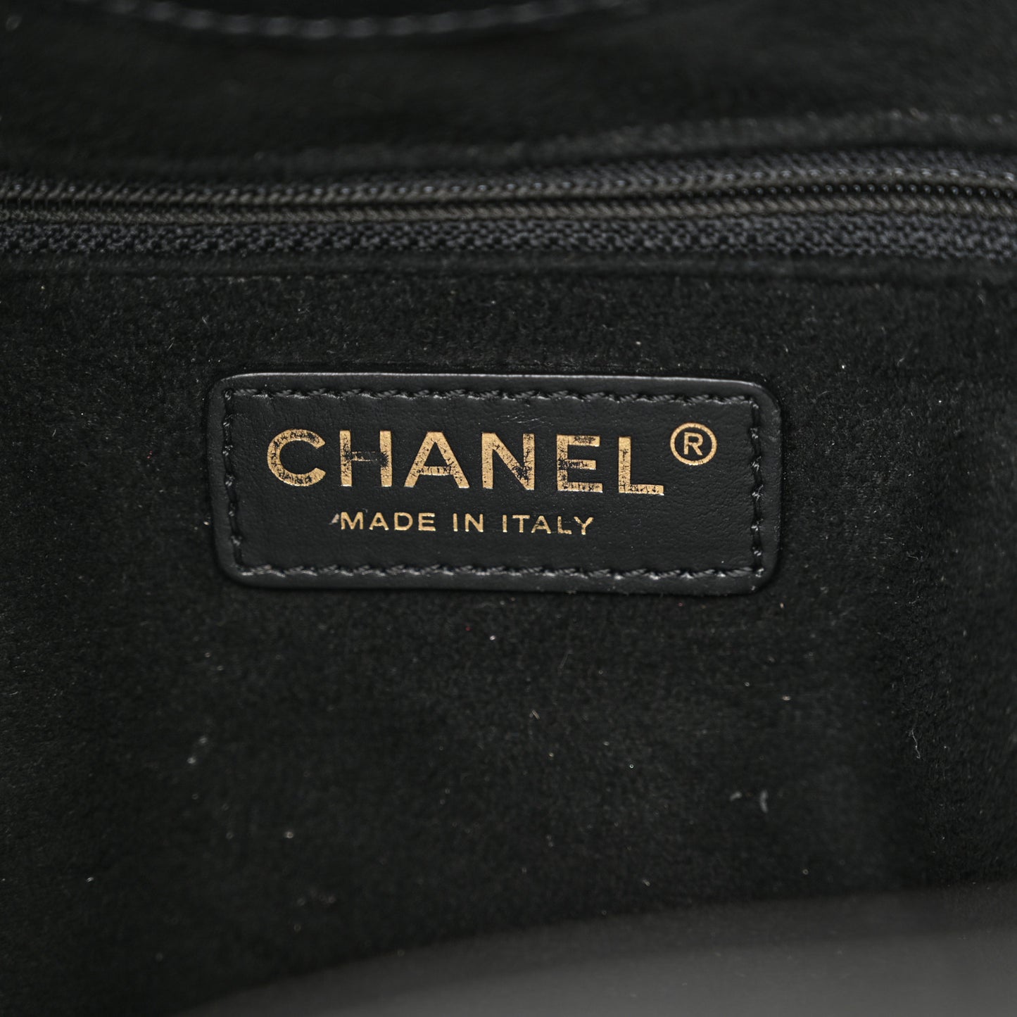 Caviar Deauville Drawstring Bucket Bag Black