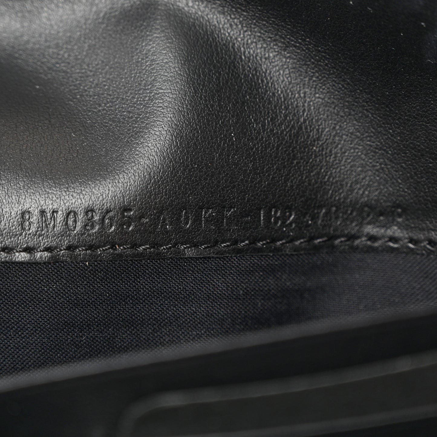Vitello Liberty Lucido F is Fendi Continental Envelope Wallet on Chain Black