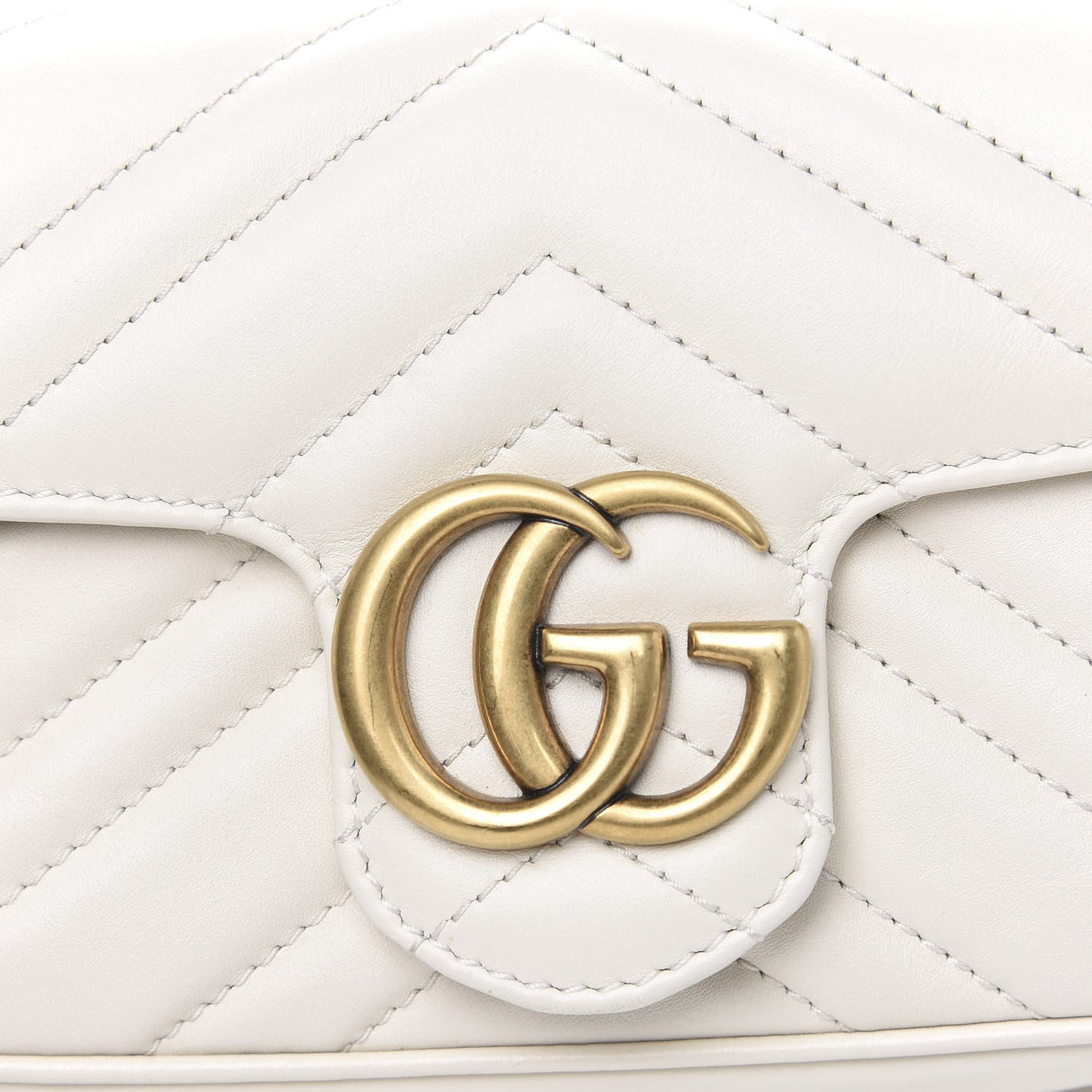 Calfskin Matelasse Super Mini GG Marmont Shoulder Bag White