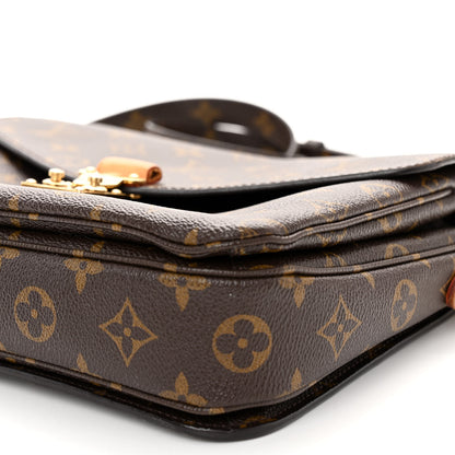 Louis Vuitton Monogram Pochette Metis 9 of 9