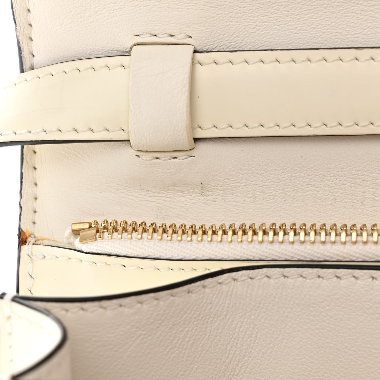 Spazzolato Calfskin Medium Classic Box Flap Bag White