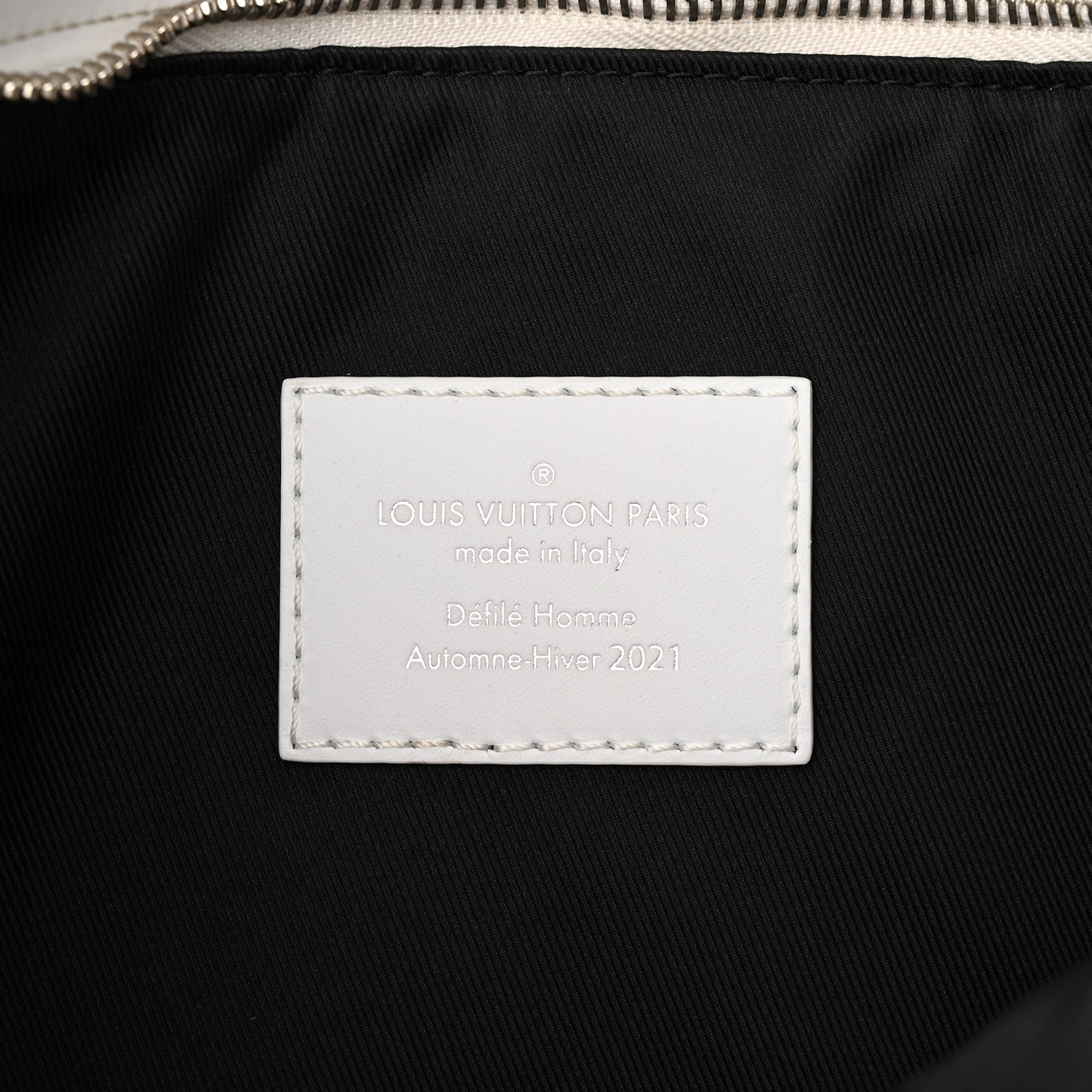 Louis Vuitton Calfskin Newspaper Print Pouch 7 of 11