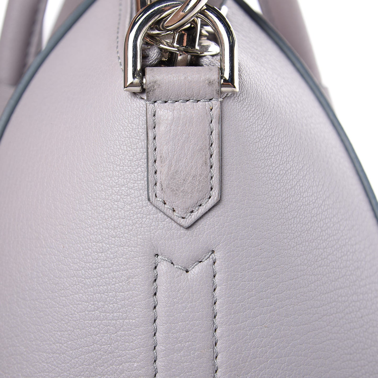 Sugar Goatskin Small Antigona Pearl Grey
