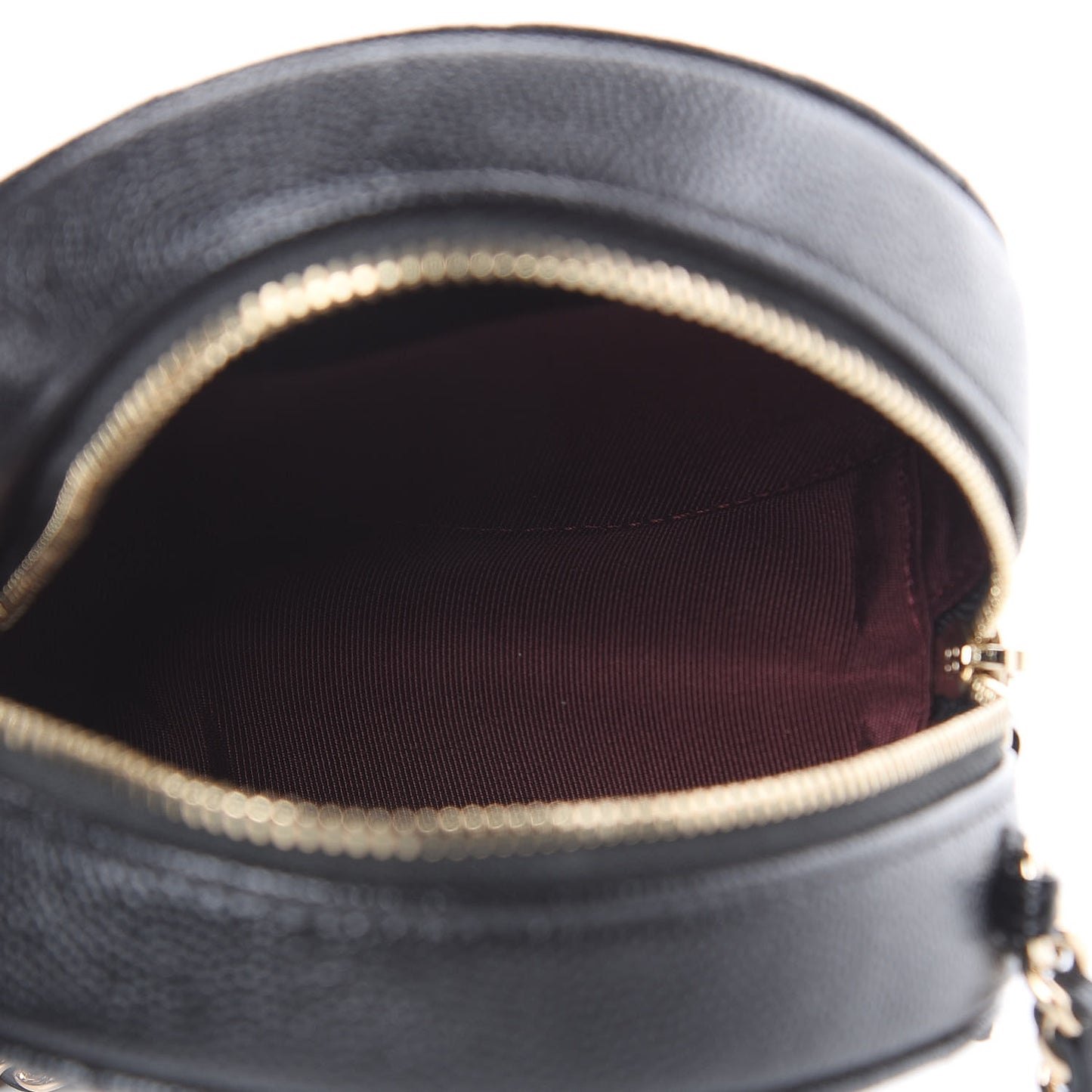 Caviar Quilted Round Clutch With Chain Black