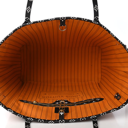 Louis Vuitton Monogram Giant Jungle Neverfull MM Black 4 of 4