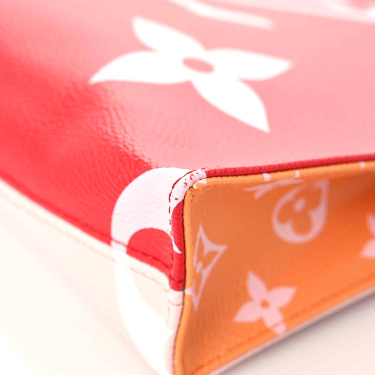Louis Vuitton Monogram Giant Toiletry Pouch 26 Rouge 6 of 13