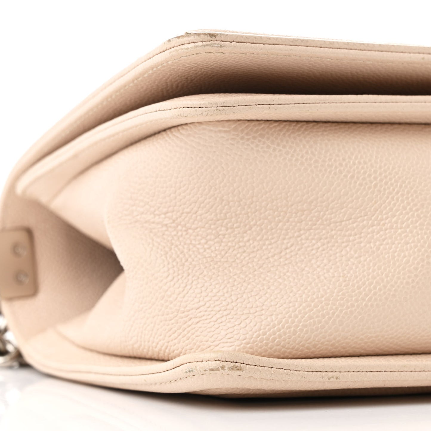 Caviar Chevron Quilted Medium Boy Flap Light Beige