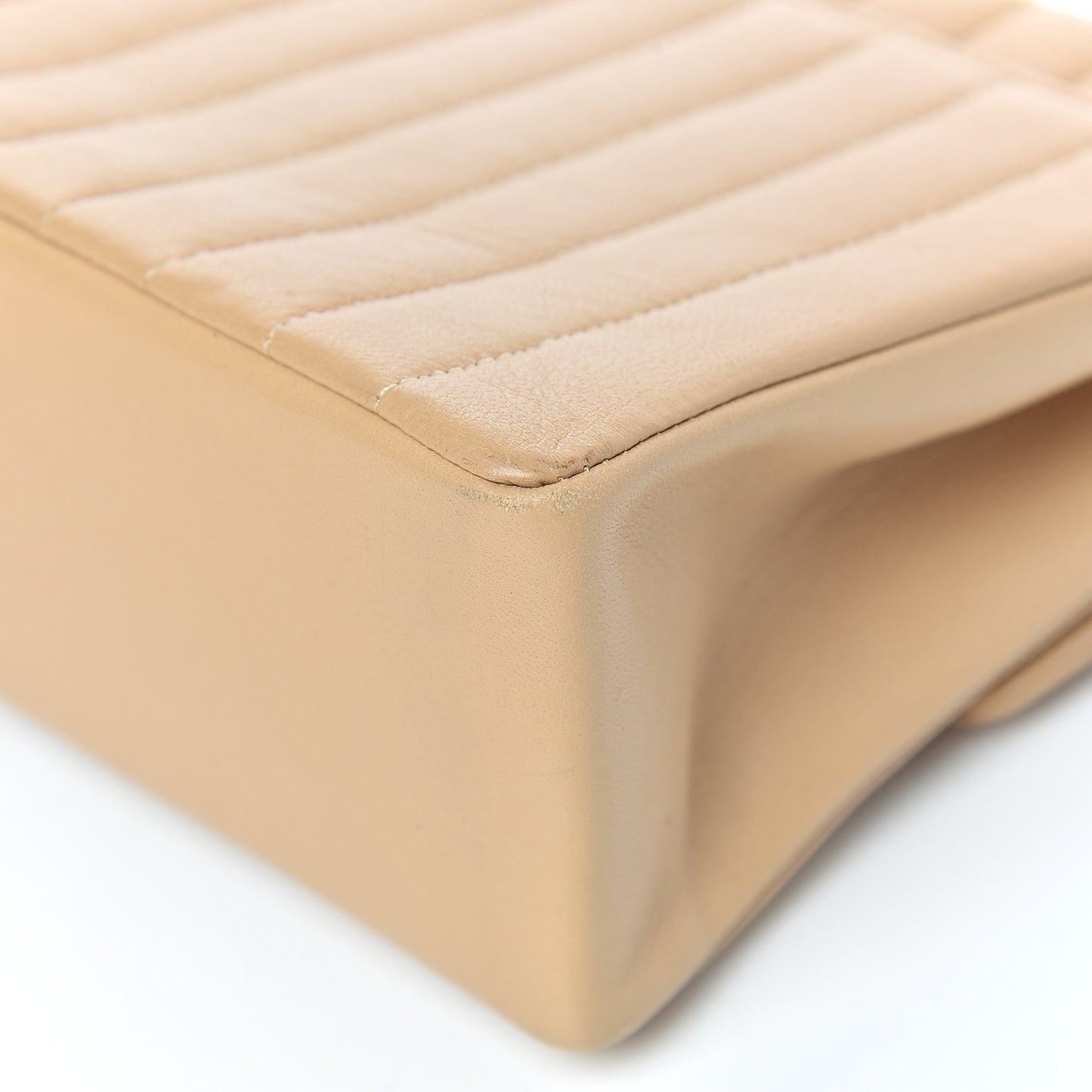 Lambskin Vertical Quilt Medium Flap Beige