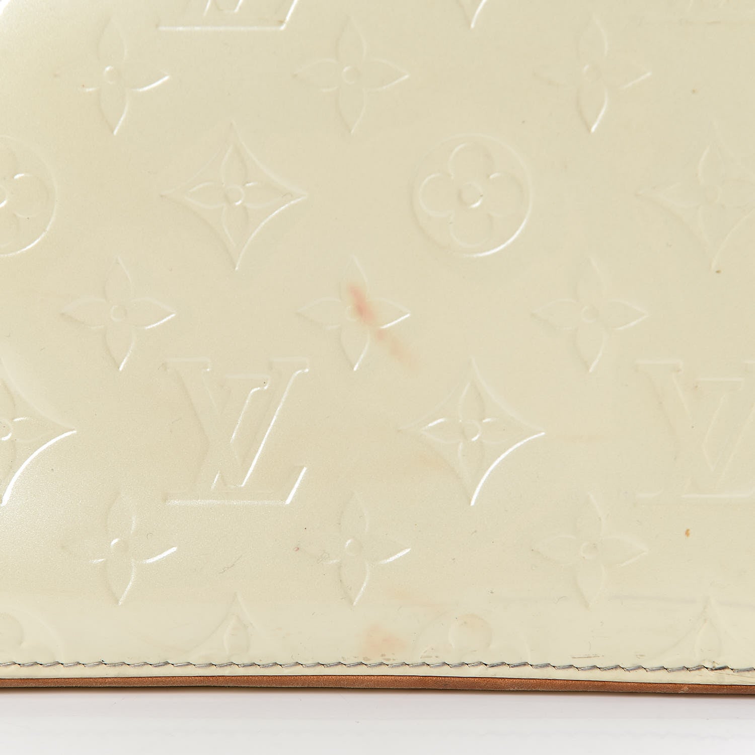 Louis Vuitton Vernis Houston Perle 14 of 29