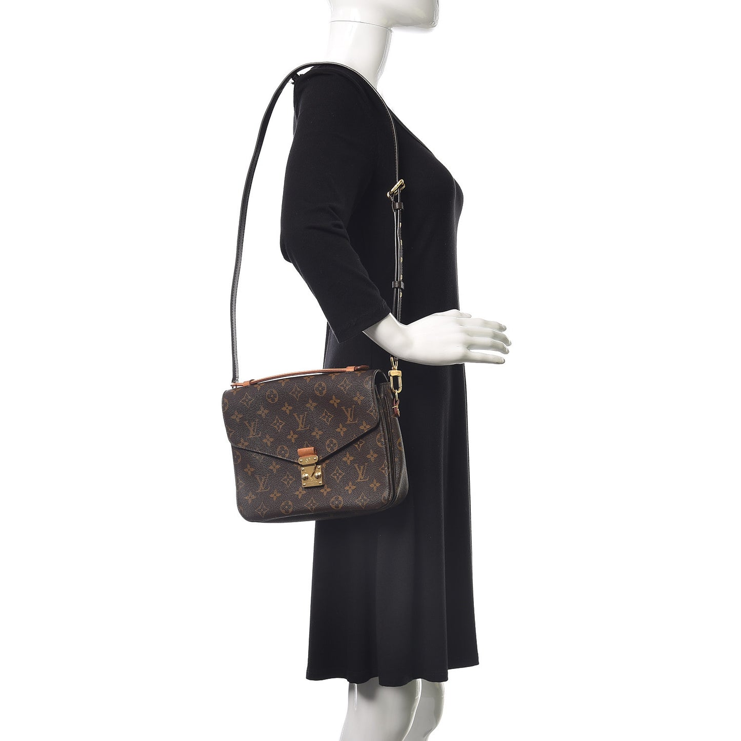 Monogram Pochette Metis